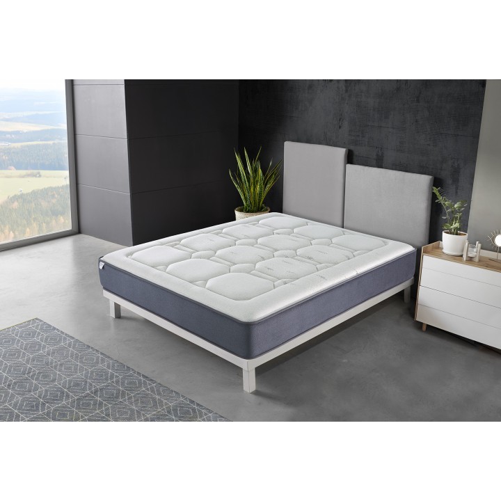 100% PREMIUM LATEX MATTRESS - HEIGHT 26 CM